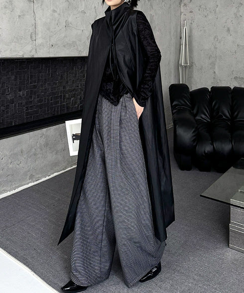 Check Wide Tuck Pants